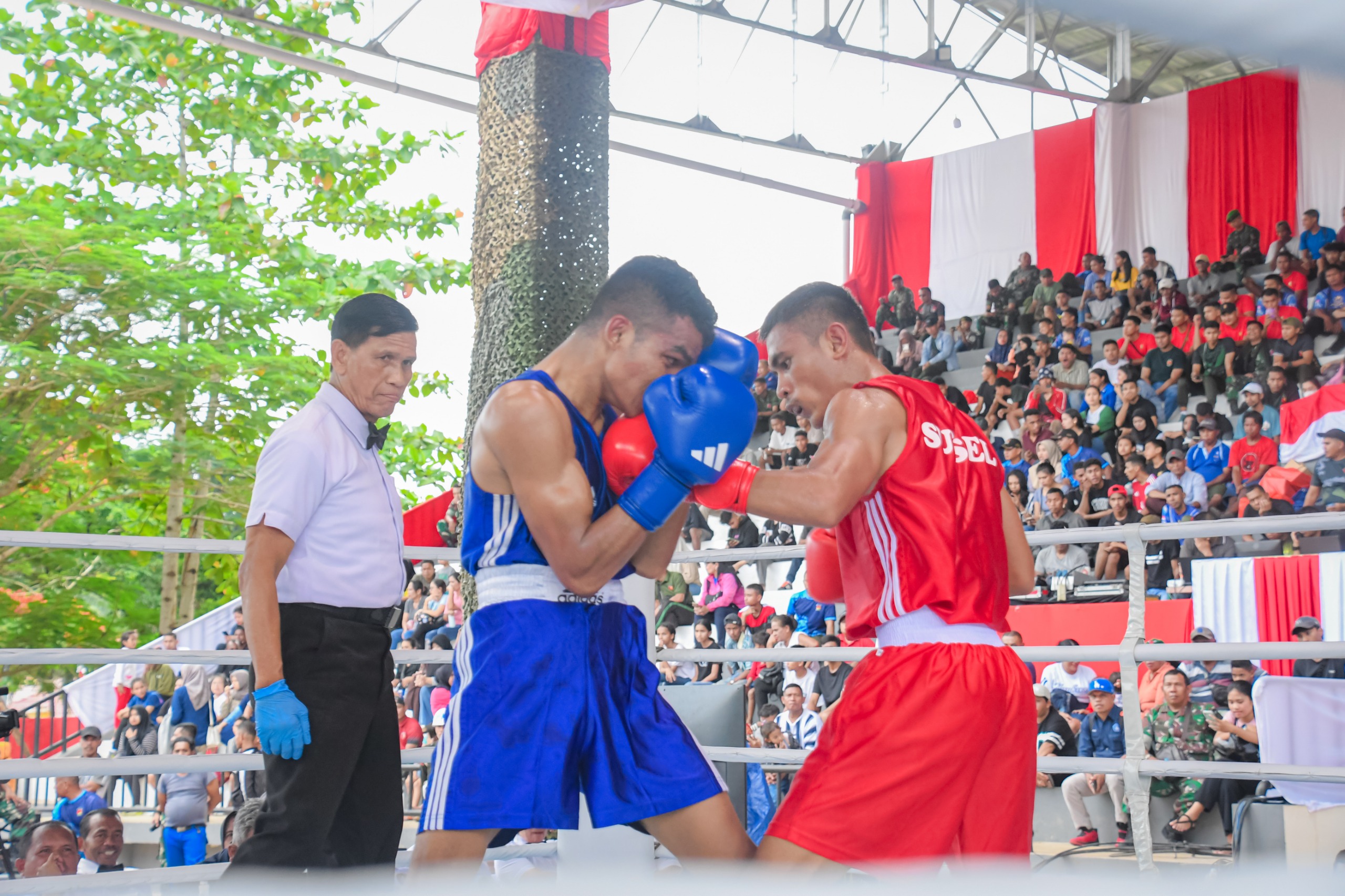 4 Petinju Maluku Melaju ke Babak Final Piala Panglima TNI 2024