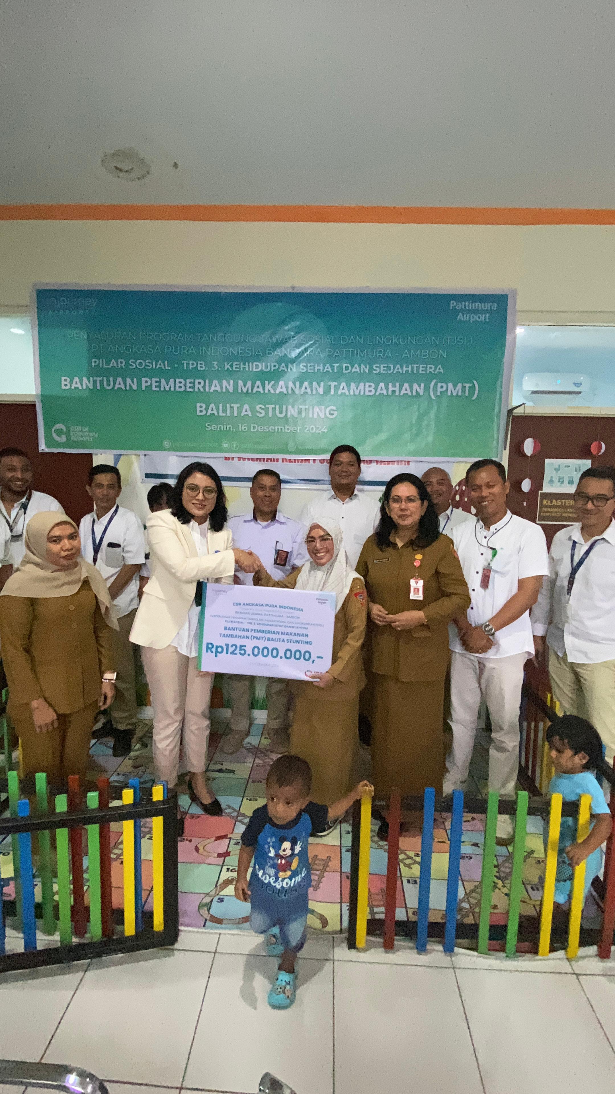 Meningkatkan Gizi dan Kesehatan Anak, Bandara Pattimura Ambon Berikan Bantuan Makanan Tambahan Untuk Balita Stunting