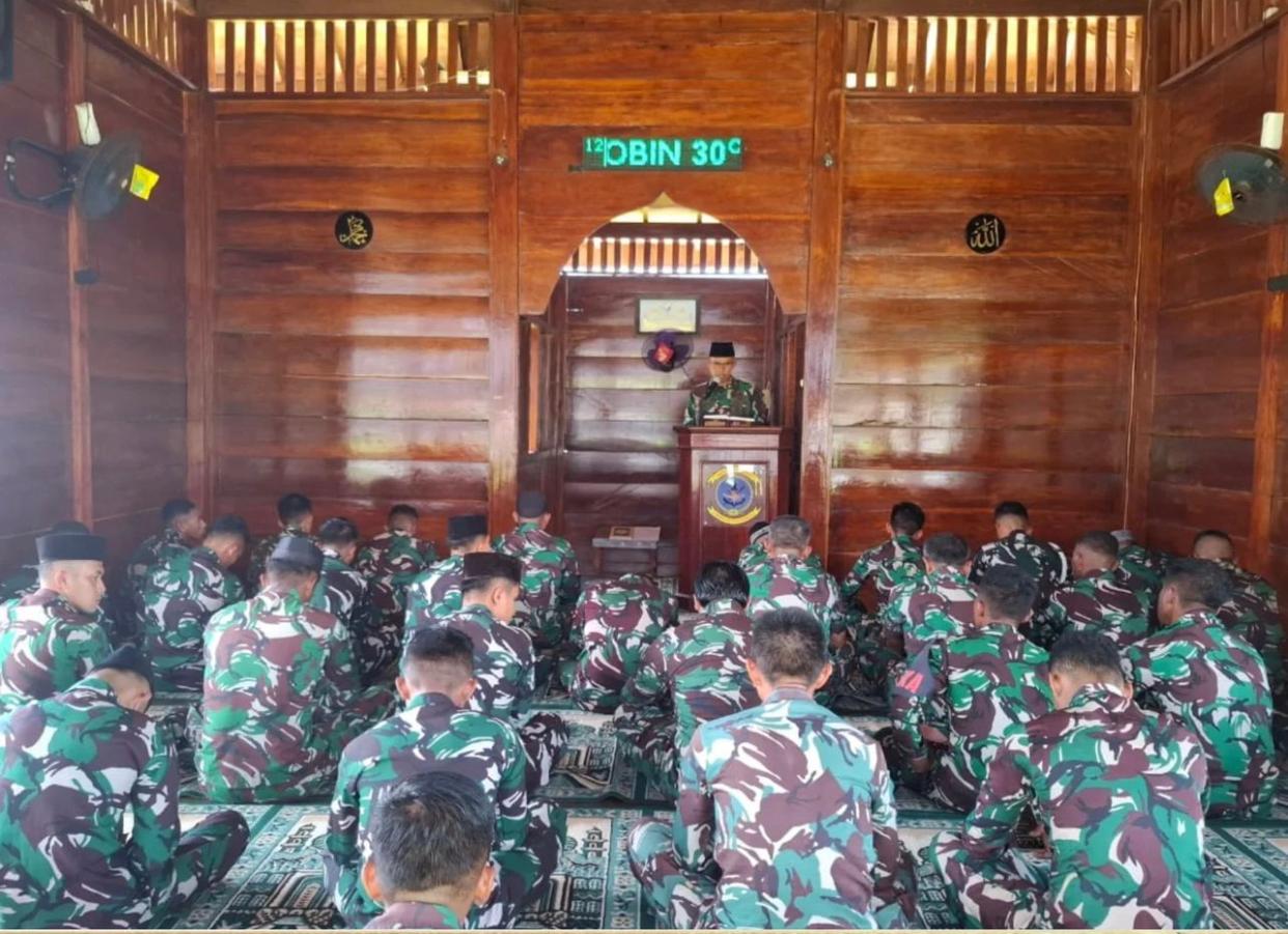 PANGKALAN TNI AL (LANAL) SAUMLAKI LAKSANAKAN DOA BERSAMA DALAM RANGKA MEMPERINGATI HARI DHARMA SAMUDERA TAHUN 2025