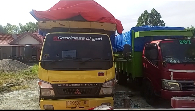 Polres Buru Berhasil Amankan 1 Mobil Truk Bermuatan B3 Jenis Sianida