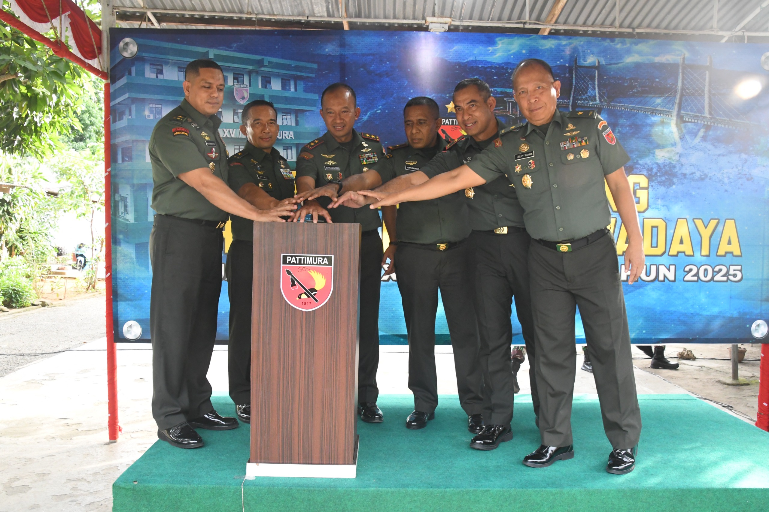 Pangdam XV/Pattimura Pimpin Ground Breaking Rehab Rumdis Swadaya untuk Kesejahteraan Prajurit