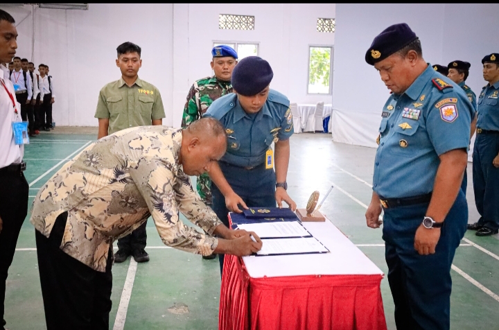 Panitia Daerah Lantamal IX Laksanakan Pakta Integritas Pada Seleksi Calon Tamtama PK Gel.I T.A. 2025