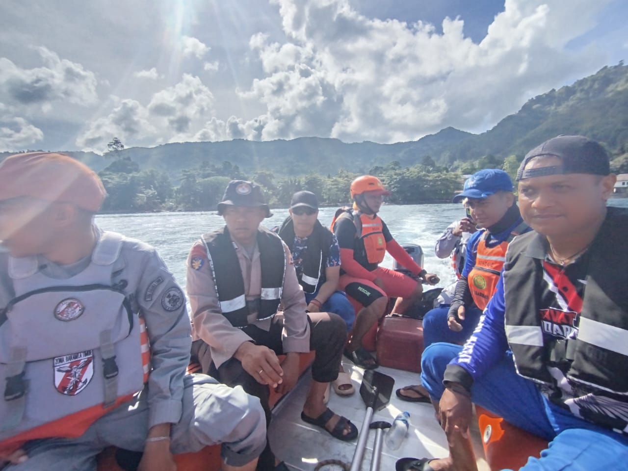 Sepekan pencarian, satu orang warga Desa Amahusu, Kota Ambon, tidak ditemukan
