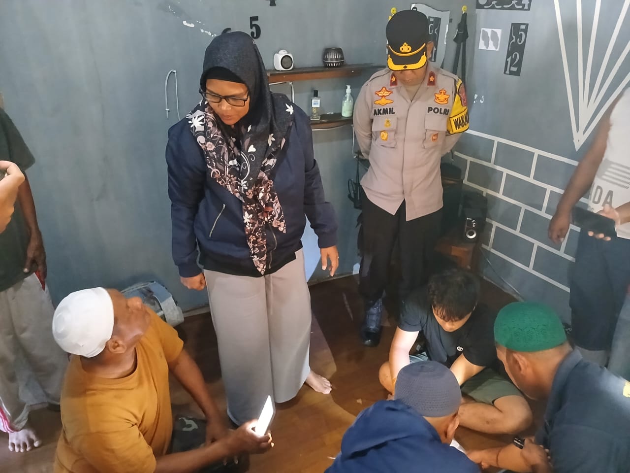 Kapolres Buru Pimpin Langsung Penangkapan MA Pemakai Sekaligus Pengedar Narkoba di Kecamatan Lilialy