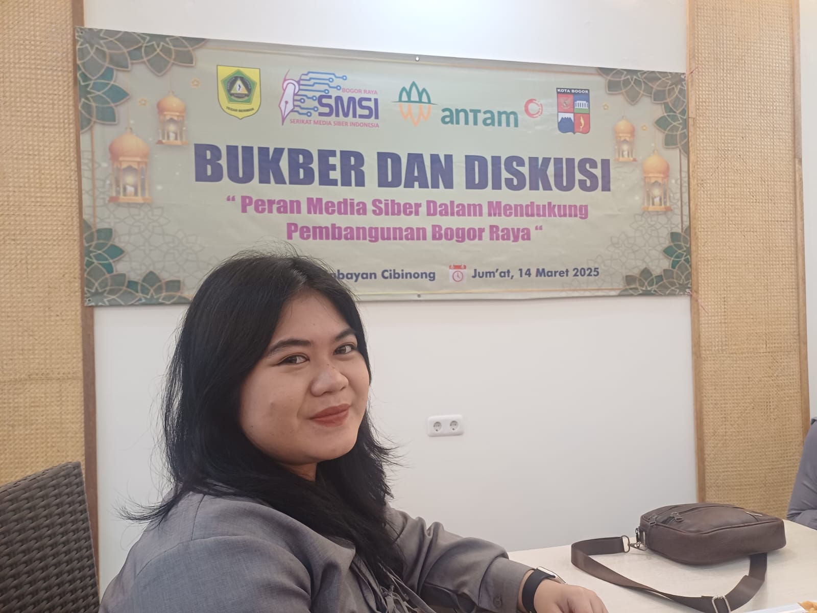 Profil Pengusaha Muda Aninggelldivita Chintysihasananda