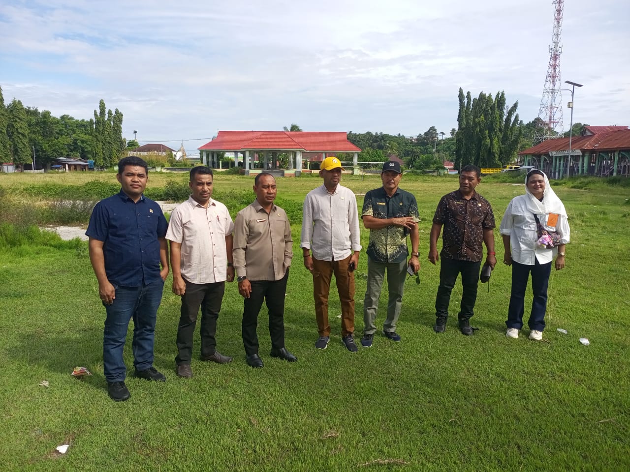Pansus LKPJ DPRD Buru Turun Tangan, Pasalnya Lapangan Pattimura Namlea Tidak Terurus