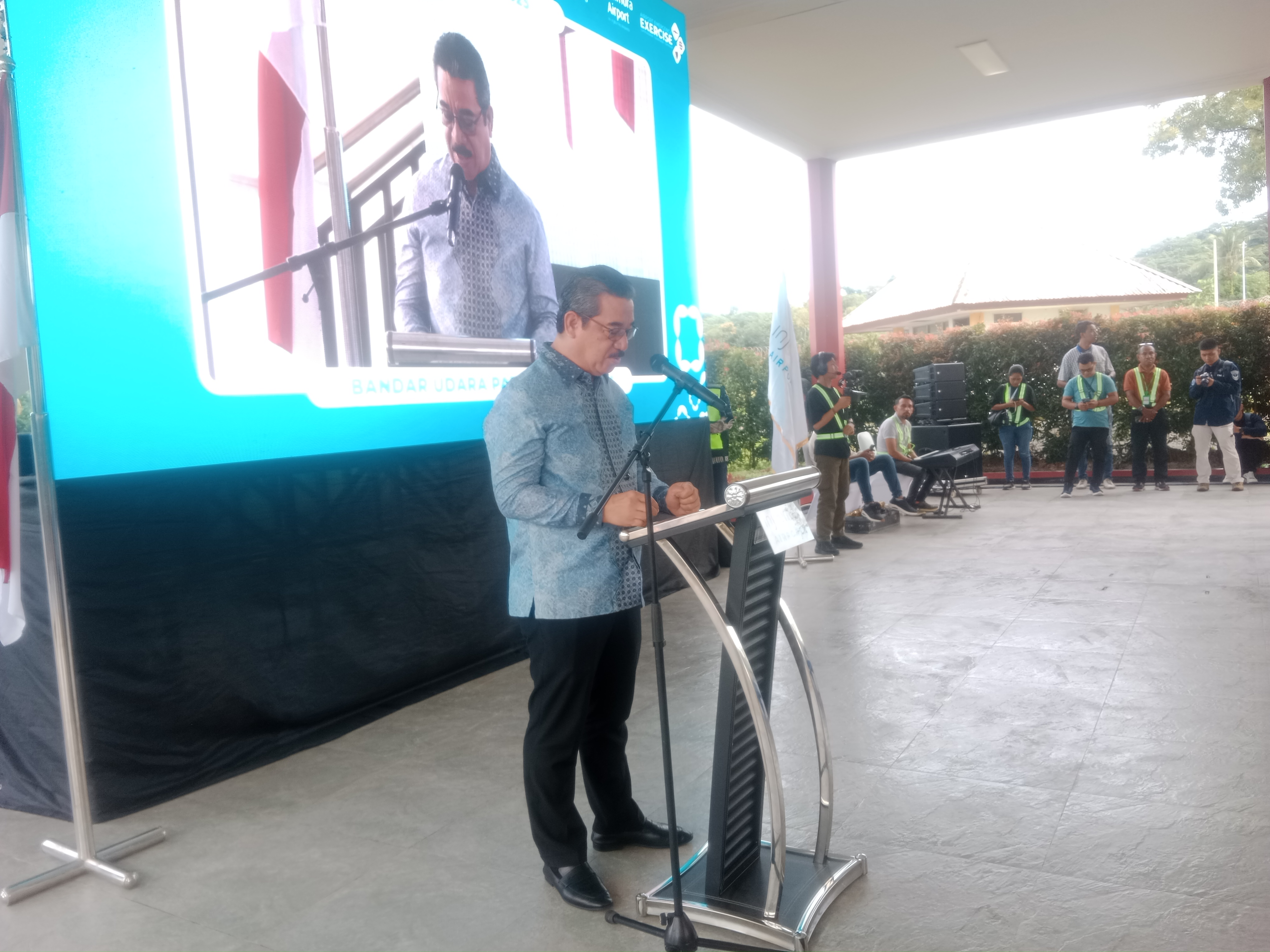 Gubernur Maluku Resmi Membuka Latihan PKD, di Bandara Pattimura Ambon