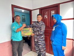 Peringati HUT ke – 32, Pangkalan TNI AL Aru Gelar Khitanan massal dan Bhakti Sosial