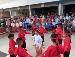 MERIAHKAN HARI ANAK NASIONAL, BANDARA PATTIMURA GELAR LOMBA PENTAS SENI TARI TRADISIONA UNTUK SISWA SD SEKITAR BANDARA