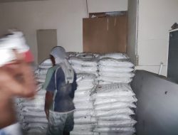 Kegiatan KRYD Polisi Amankan 250 Sak Bahan Berbahaya dan Beracun Jenis Caustic dan Barang Terlarang lainnya.