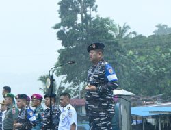PANGKOARMADA III PIMPIN APEL GELAR PASUKAN LATIHAN SAR DI DERMAGA IRIAN LANTAMAL IX AMBON