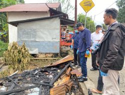 Tim Identifikasi Polda maluku olah TKP pasca Bentrok Hunuth