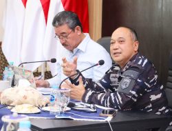 MENJAWAB TANTANGAN KEPULAUAN GUBERNUR MALUKU GANDENG KODAERAL IX MANTAPKAN YANKES BERGERAK KE WILAYAH 3T DENGAN KAPAL PERANG
