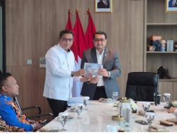 Wali Kota Ambon Sampaikan Proposal Pengembangan Ekonomi Kreatif ke Menteri Ekraf
