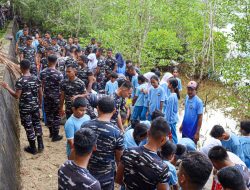 SAMBUT HUT KE-79 YAYASAN HANG TUAH, CABANG AMBON YHT LAKSANAKAN BAKTI SOSIAL BERSIH-BERSIH PANTAI DAN TEMPAT IBADAH