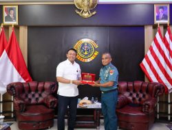 BAHAS PENGAMANAN ALKI-III, KODAERAL IX TERIMA KUNJUNGAN KERJA STAF KEPRESIDENAN RI