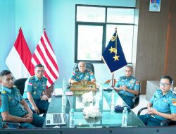 Komandan dan Tim Zl Kodaeral lX Ikuti Pengarahan Ketua Tim Pelaksana Reformasi Birokrasi TNI AL