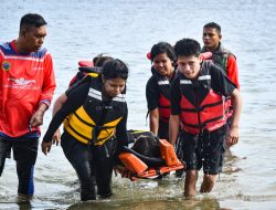 Kodaeral IX Beri Pelatihan Evakuasi Medis Laut bagi 52 Mahasiswa STIKes Pasapua Ambon