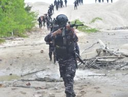 TNI AL GELAR LATIHAN ANTI AKSES DAN ANTI AMFIBI, SEKALIGUS PAMERKAN TANGKAPAN TIMAH DAN LOGAM TANAH JARANG SENILAI RP 173,6 MILYAR