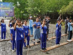Peduli Generasi Muda dan Lingkungan Lestari, Satgas Ops Trisila-26 dan Kodaeral lX Gelar Open Ship, Penanaman Mangrove dan Layanan Kesehatan