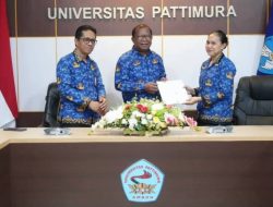 Rektor Terima SK Izin Pembukaan Tiga Prodi Baru di Fakultas Kedokteran Universitas Pattimura