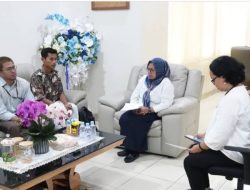 Mahasiswa Universitas Pattimura, Terdampak Bencana Sumatera Terima Bantuan