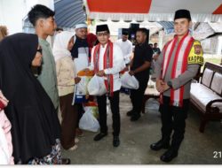 Safari Ramadhan di Luhu, Kapolda Maluku Ajak Warga Perkuat Persatuan dan Tangkal Hoaks