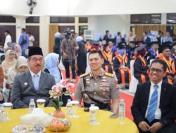 Hadiri Wisuda Perdana UMM, Kapolda Maluku: Lulusan Harus Jadi Agen Perubahan