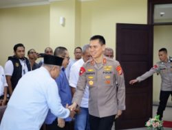 Kapolda Maluku Perkuat Sinergi Tokoh Adat dan Polri Jelang Pelantikan Raja Siri Sori Islam