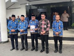 Bodewin Wajibkan SMP-MTs Ambon Terapkan Literasi Keuangan