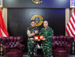 Perkuat Sinergitas TNI, Dankodaeral IX Terima Kunjungan Perdana Pangdam XV/Pattimura